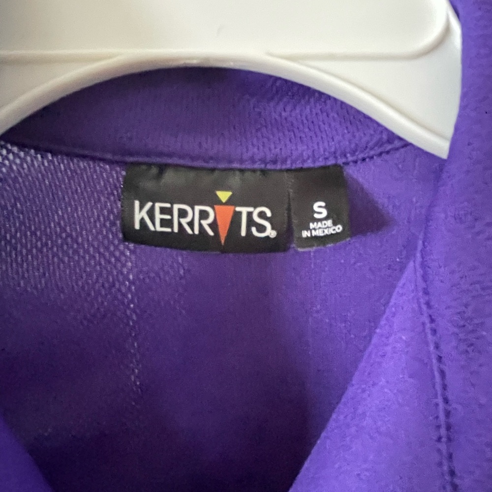 Ladies small Kerrits Cooltek equestrian schooling shirt. Brand new. No tags.